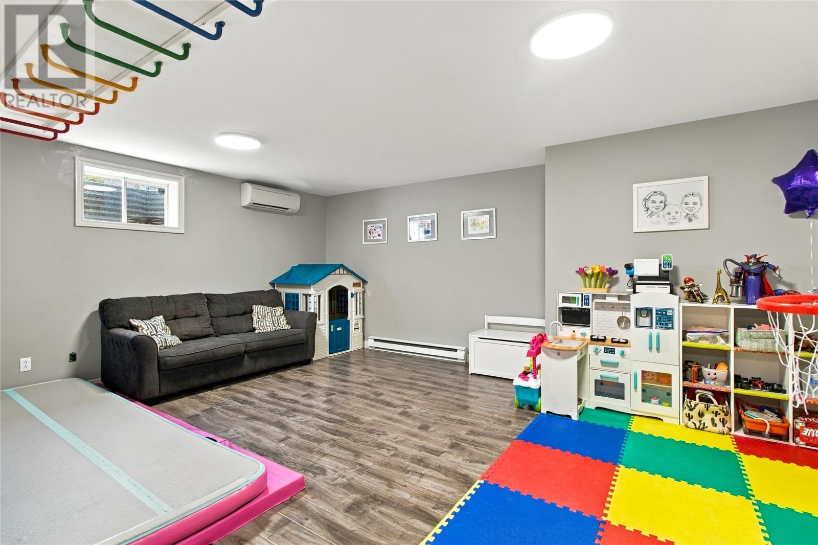 16 Hyde Park Drive, St. John's — photo 31