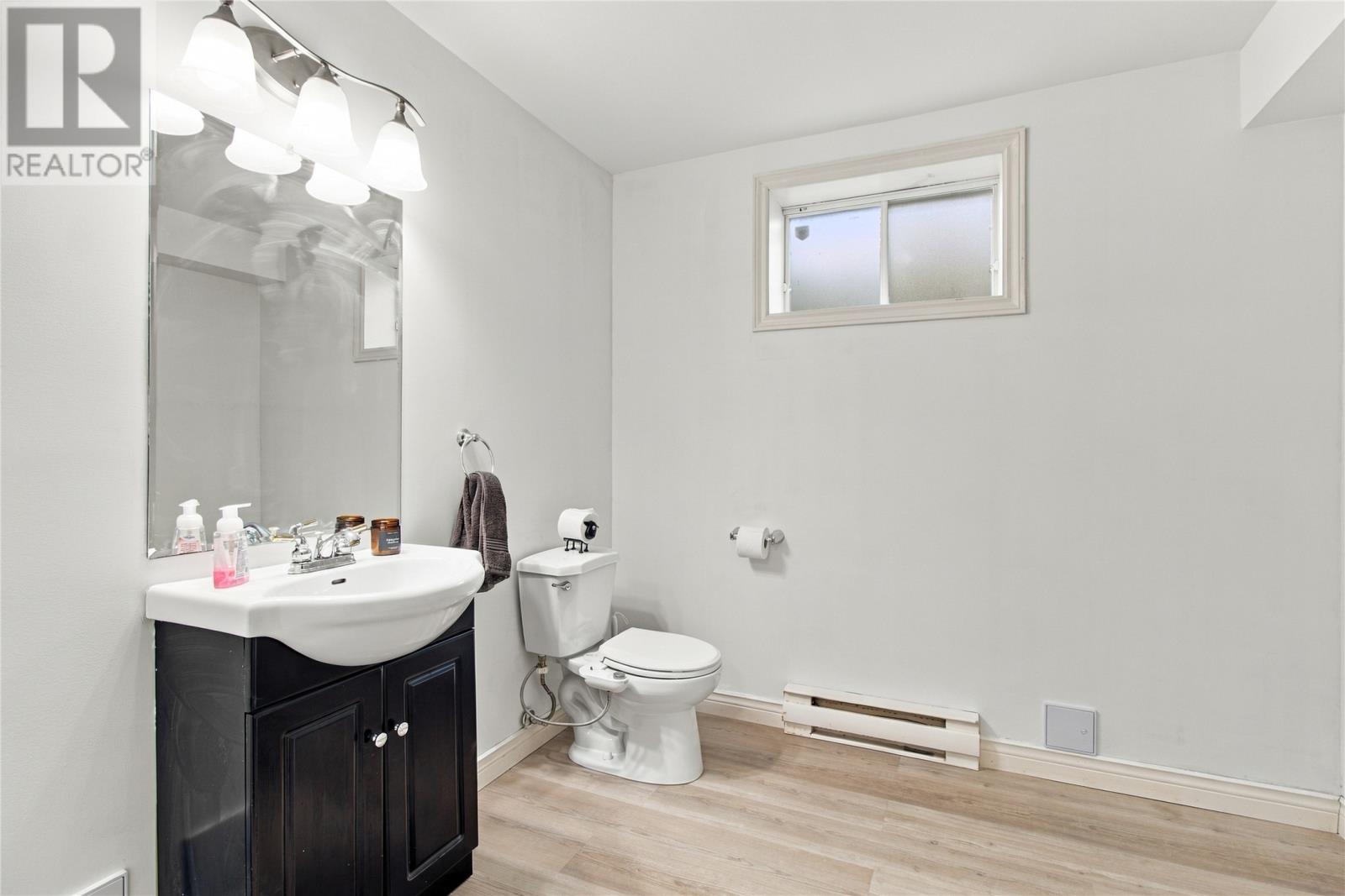 16 Hyde Park Drive, St. John's — photo 33