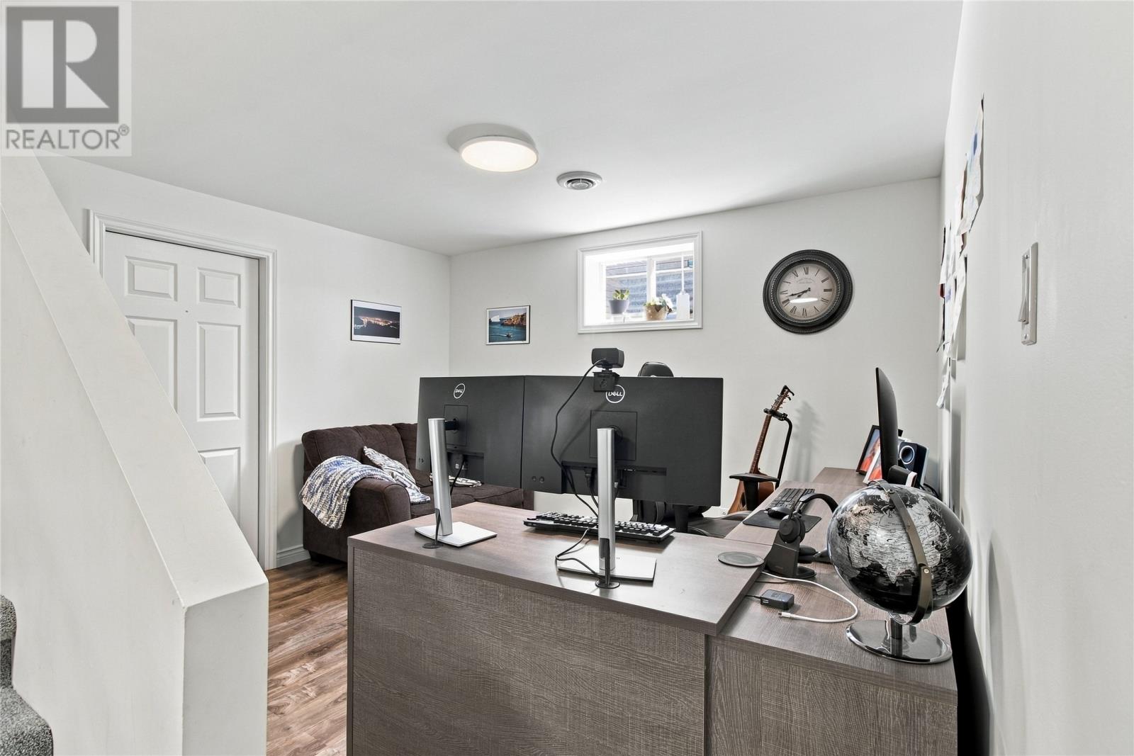 16 Hyde Park Drive, St. John's — photo 32