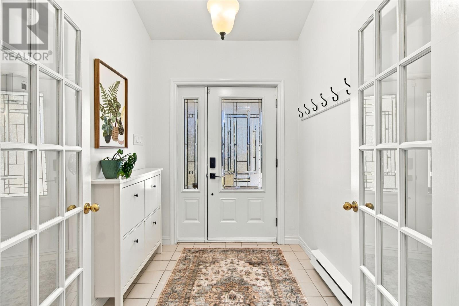 16 Hyde Park Drive, St. John's — photo 4