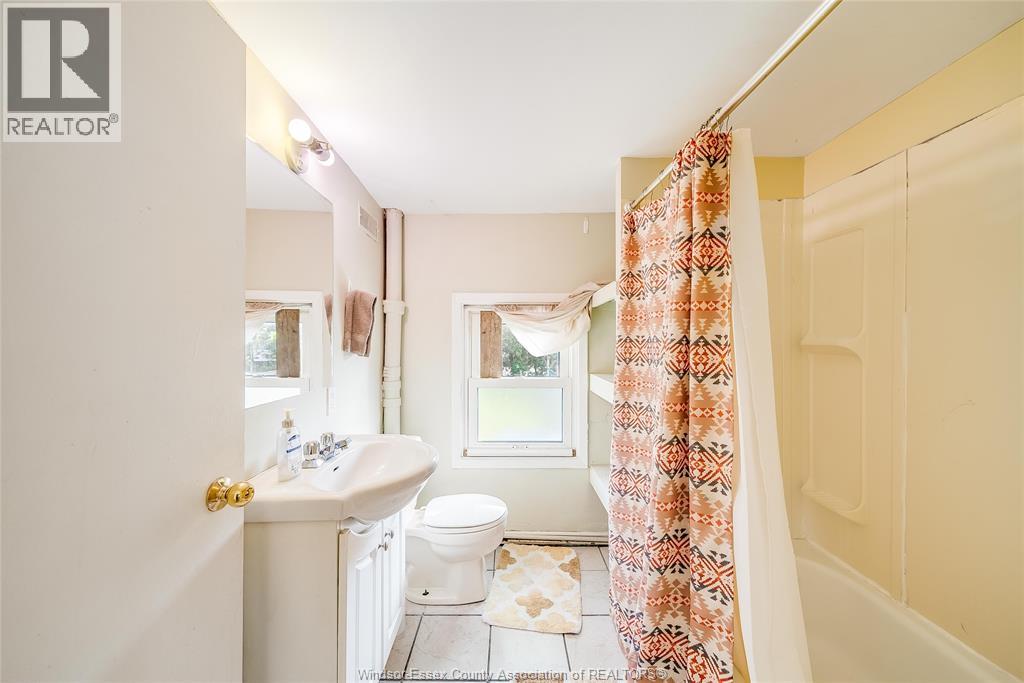 5837 Tecumseh Road East, Windsor, Ontario  N8T 1E1 - Photo 25 - 26023556