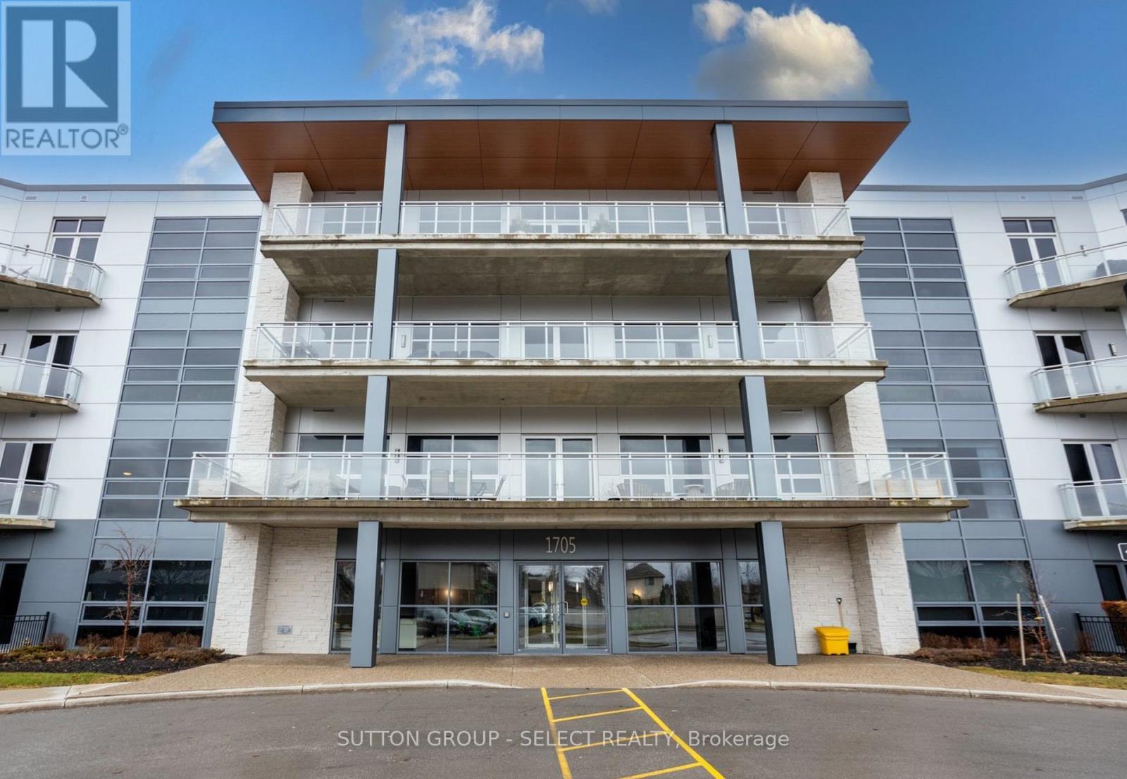 300 - 1705 Fiddlehead Place, London North, Ontario  N6G 5M6 - Photo 2 - X13829798