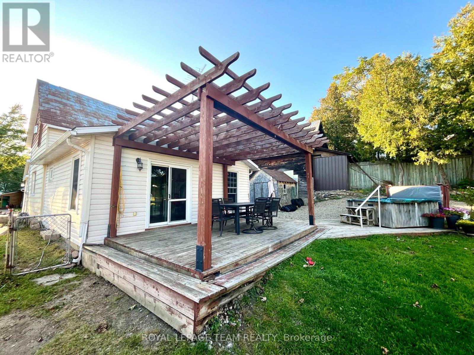 30 Gould Street, Whitewater Region, Ontario  K0J 1K0 - Photo 30 - X13829788