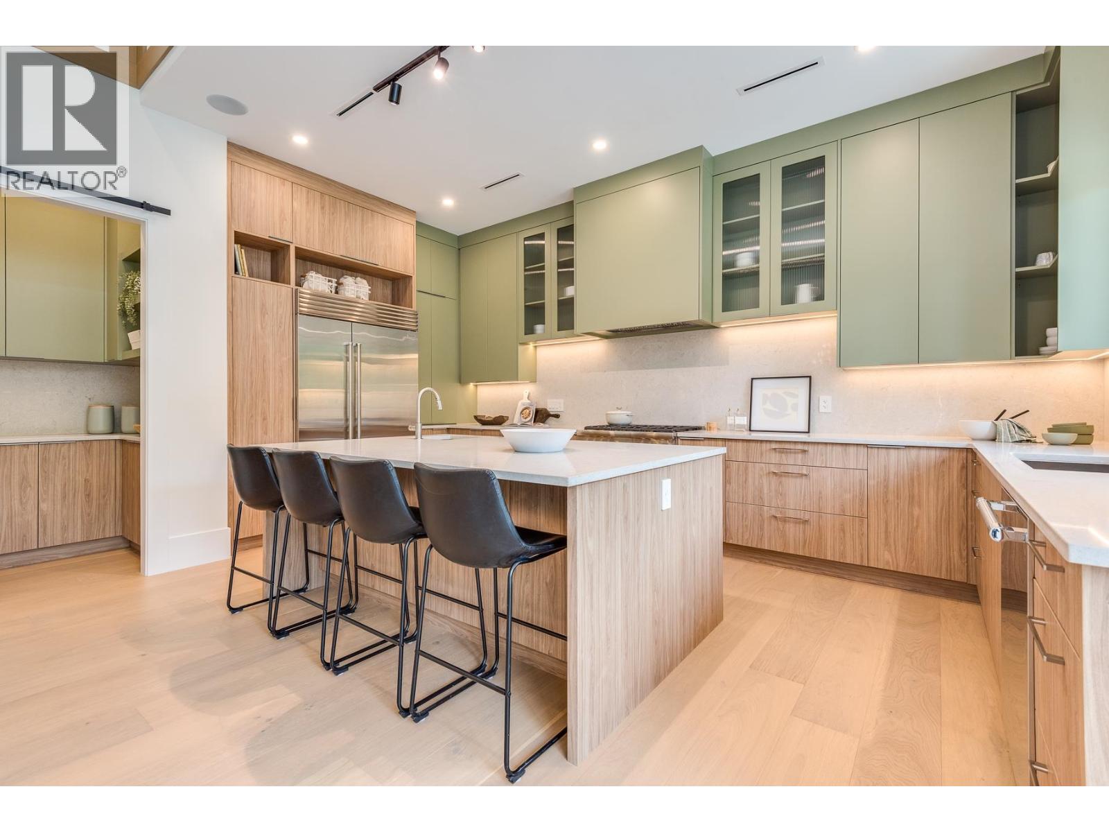 8431 Fairway Road, Richmond, British Columbia  V7C 1Y5 - Photo 16 - R3167067