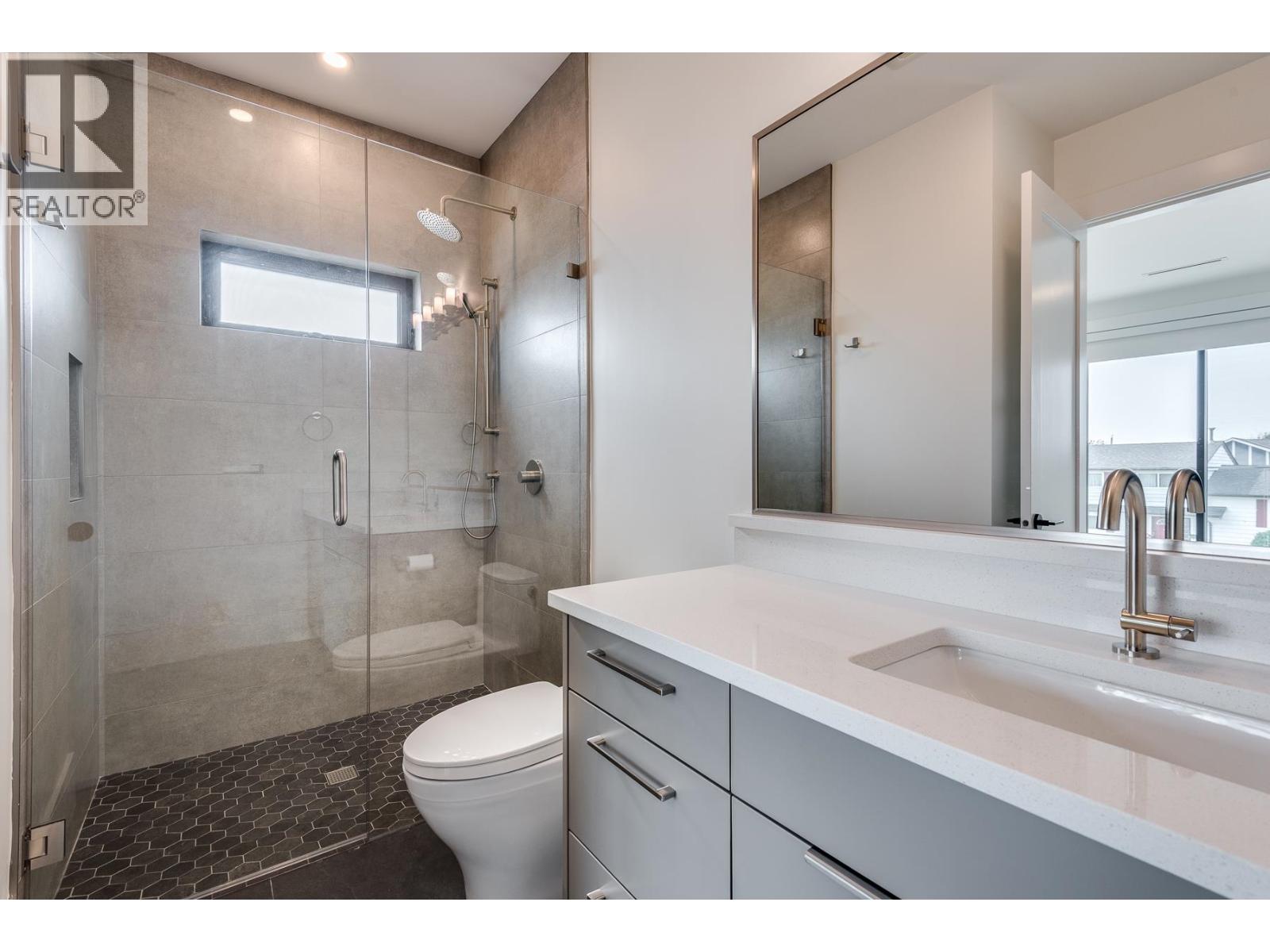 8431 Fairway Road, Richmond, British Columbia  V7C 1Y5 - Photo 32 - R3167067
