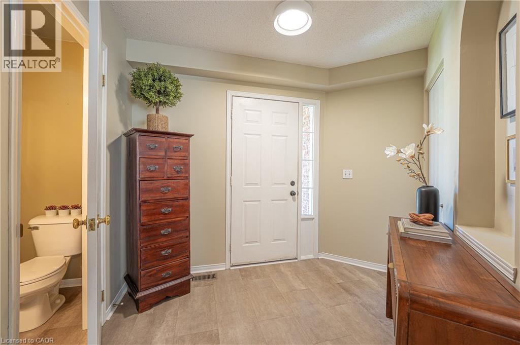49 Elma Place, Cambridge, Ontario  N3C 4E6 - Photo 6 - 40861669