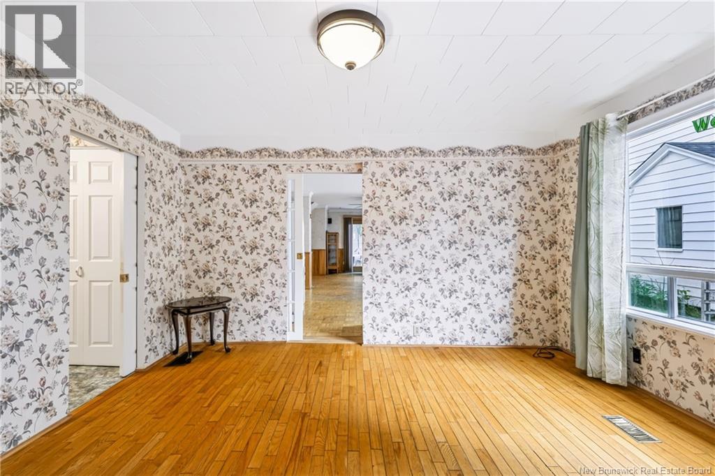 292 Saint John Street, Fredericton, New Brunswick  E3B 4B4 - Photo 7 - NB148183