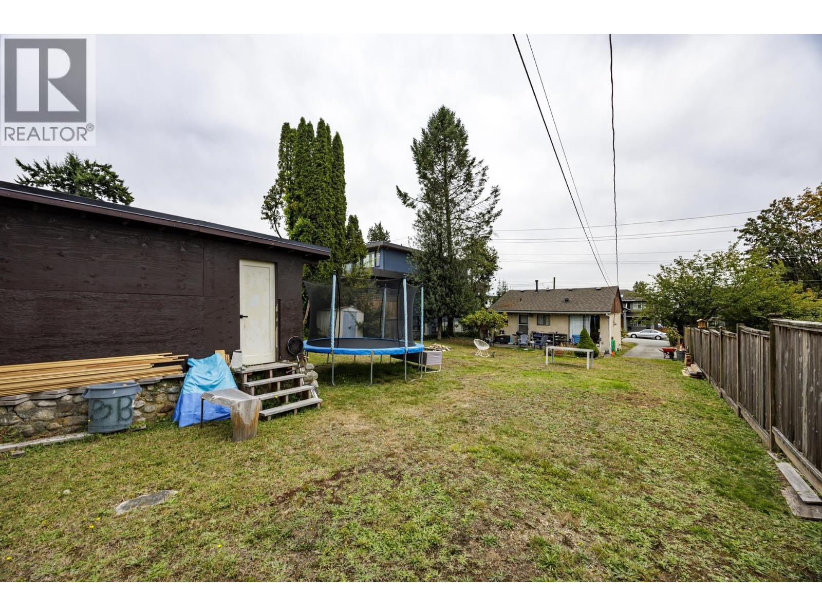 446 E 16th Street, North Vancouver, British Columbia  V7L 2T5 - Photo 10 - R3169619