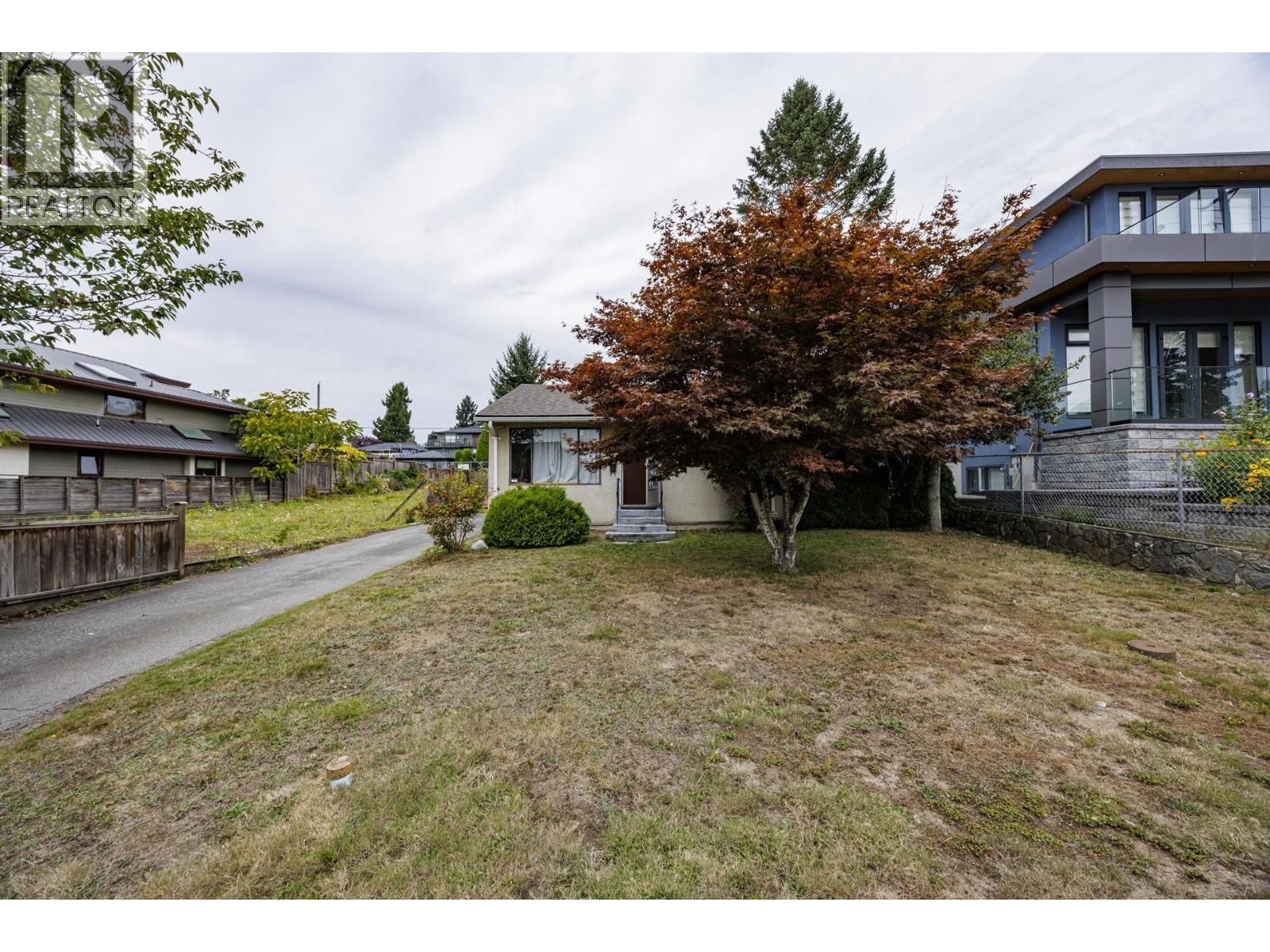 446 E 16th Street, North Vancouver, British Columbia  V7L 2T5 - Photo 16 - R3169619