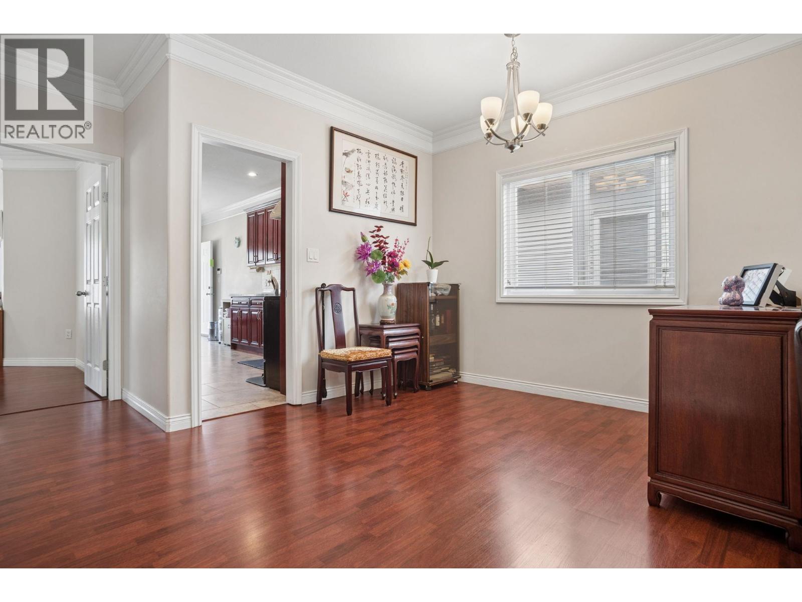 7487 Rosewood Street, Burnaby, British Columbia  V5E 2G6 - Photo 4 - R3169629