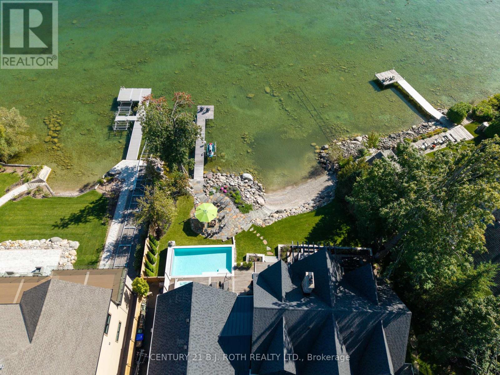 247 Lakeshore Road W, Oro-Medonte, Ontario  L0L 2E0 - Photo 45 - S13829078