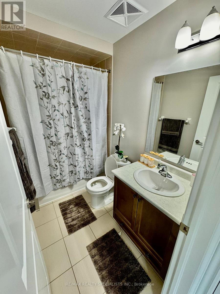 202 - 2339 Sawgrass Drive, Oakville, Ontario  L6H 0L1 - Photo 11 - W13817740
