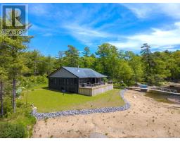 32 A11 ISLAND, The Archipelago, Ontario