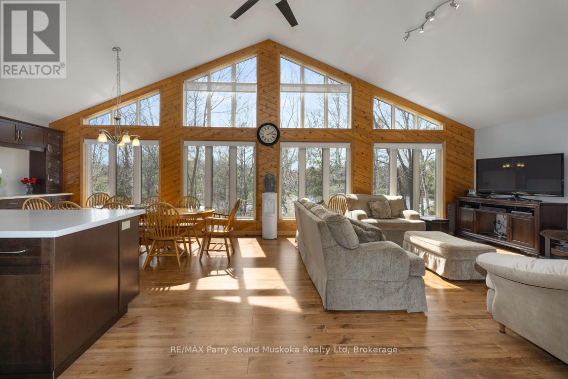 38 Shebeshekong Estates Road S, Carling, Ontario  P0G 1G0 - Photo 2 - X13829778