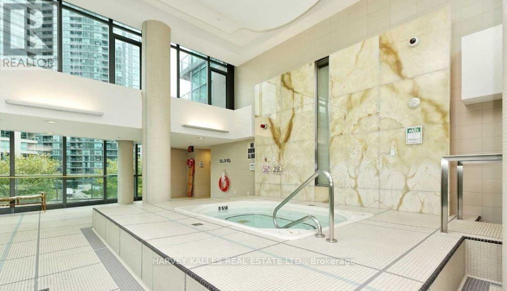 3111 - 215 Fort York Boulevard, Toronto, Ontario  M5V 4A2 - Photo 13 - C13829792