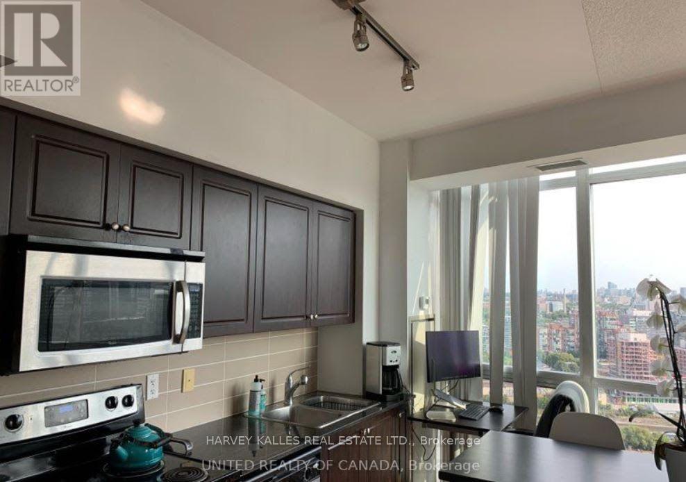3111 - 215 Fort York Boulevard, Toronto, Ontario  M5V 4A2 - Photo 3 - C13829792
