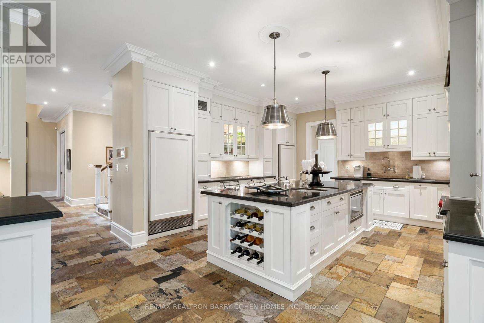 60 Parr Place, Vaughan, Ontario  L4J 8L1 - Photo 10 - N13829800