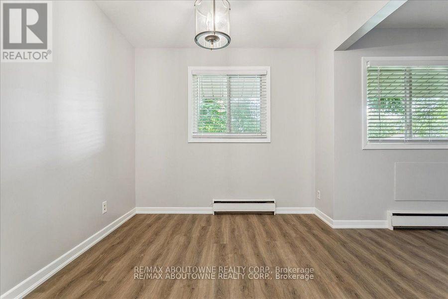 4 - 2344 Queensway Drive, Burlington, Ontario  L7R 3T3 - Photo 14 - W13829690