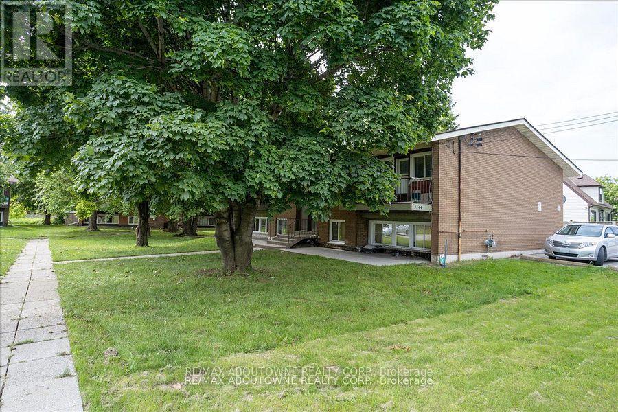 4 - 2344 Queensway Drive, Burlington, Ontario  L7R 3T3 - Photo 2 - W13829690
