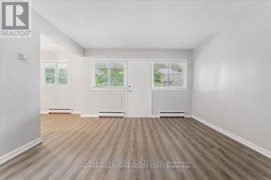 4 - 2344 Queensway Drive, Burlington, Ontario  L7R 3T3 - Photo 21 - W13829690
