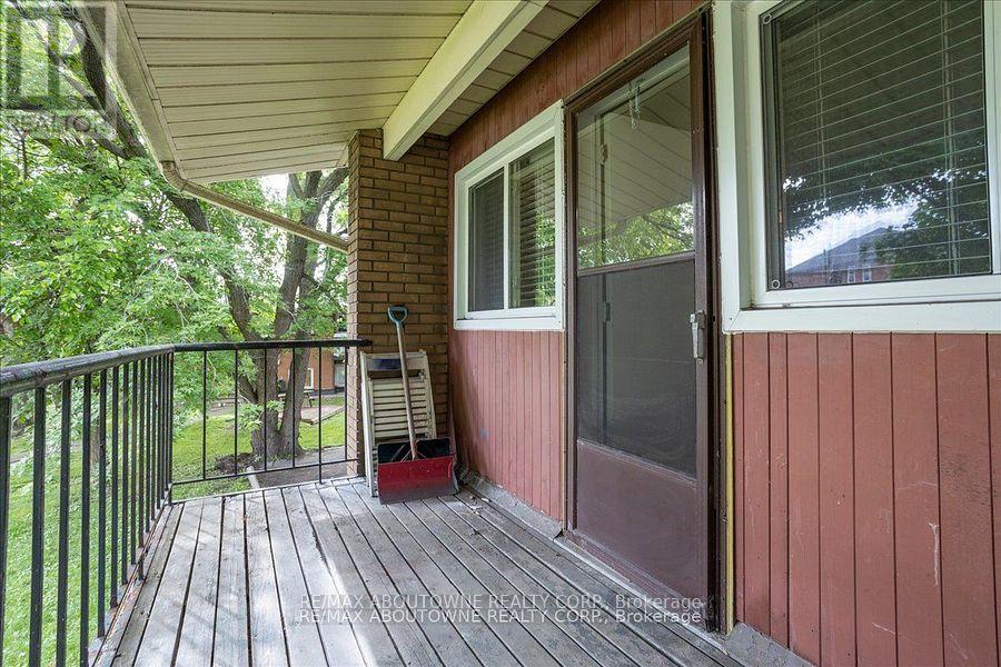 4 - 2344 Queensway Drive, Burlington, Ontario  L7R 3T3 - Photo 35 - W13829690