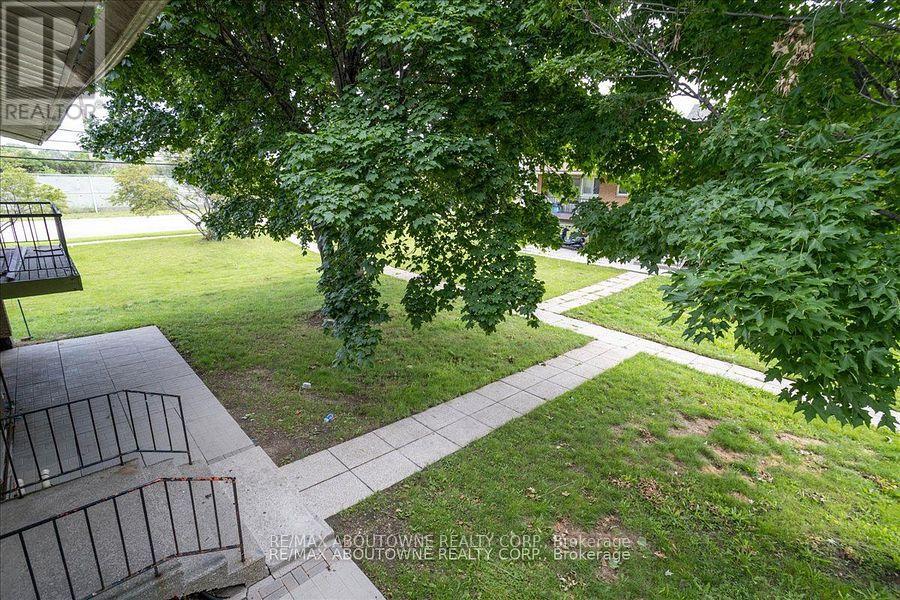 4 - 2344 Queensway Drive, Burlington, Ontario  L7R 3T3 - Photo 38 - W13829690