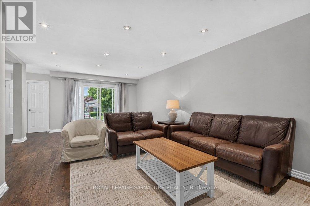 439 Ginger Downs, Mississauga, Ontario  L5A 3A8 - Photo 11 - W13829710