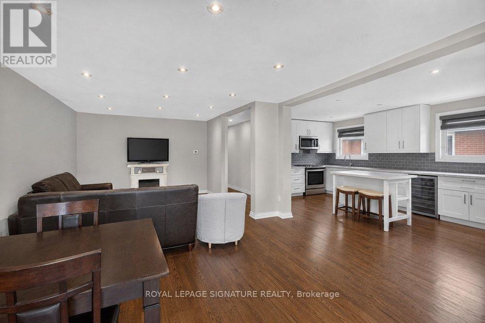 439 Ginger Downs, Mississauga, Ontario  L5A 3A8 - Photo 15 - W13829710