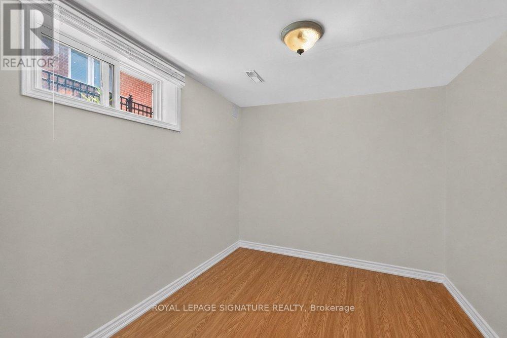 439 Ginger Downs, Mississauga, Ontario  L5A 3A8 - Photo 39 - W13829710