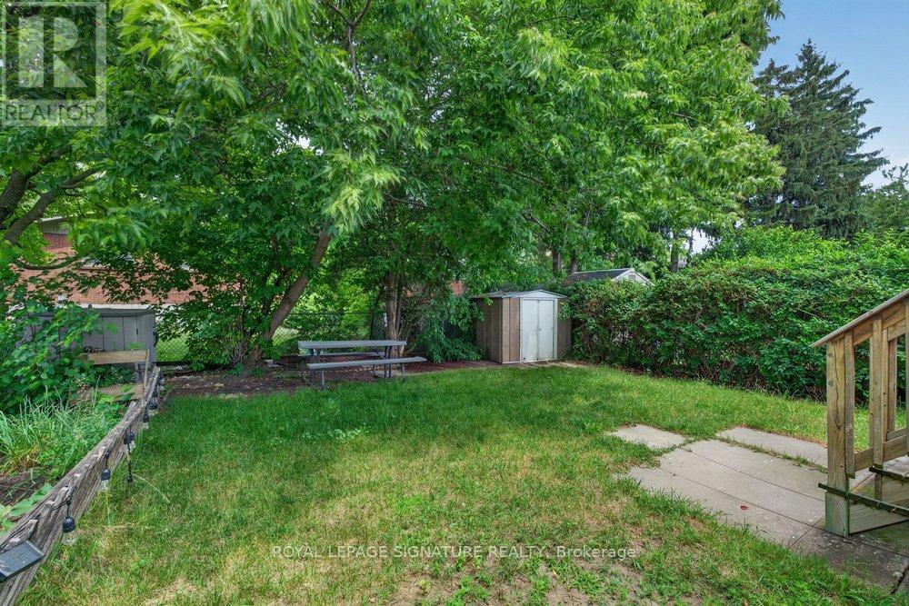 439 Ginger Downs, Mississauga, Ontario  L5A 3A8 - Photo 42 - W13829710