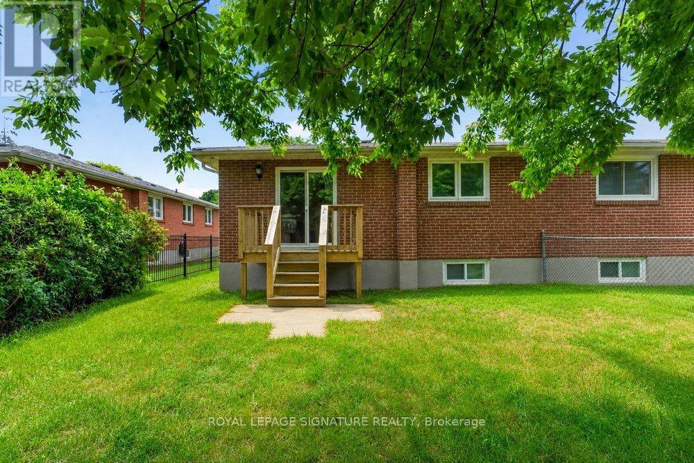 439 Ginger Downs, Mississauga, Ontario  L5A 3A8 - Photo 44 - W13829710