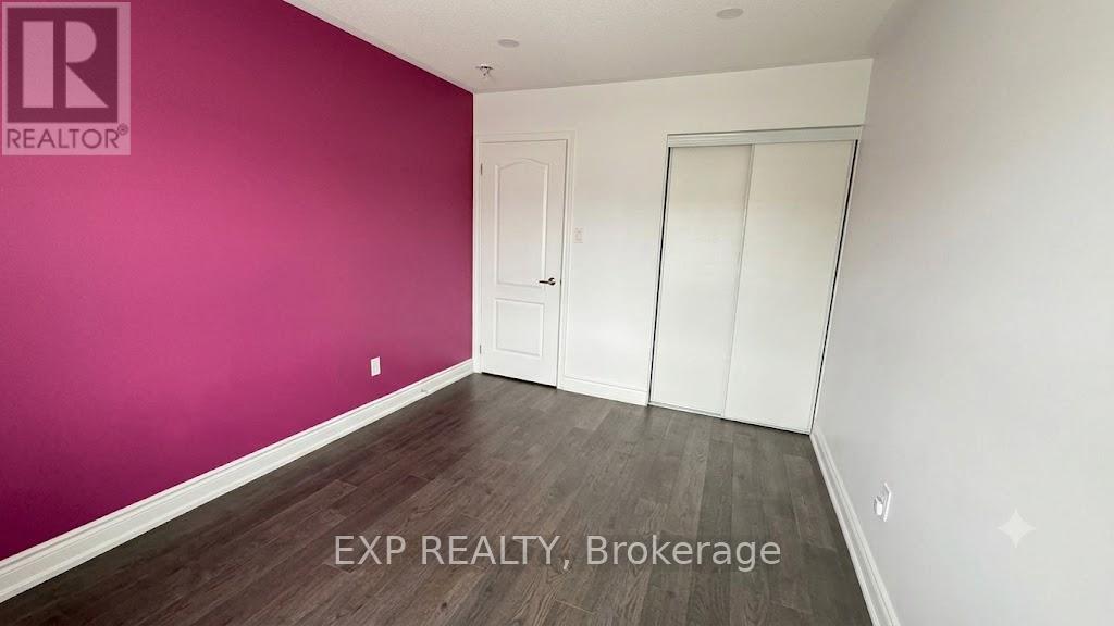 215 Remembrance Road, Brampton, Ontario  L7A 4P1 - Photo 15 - W13829772