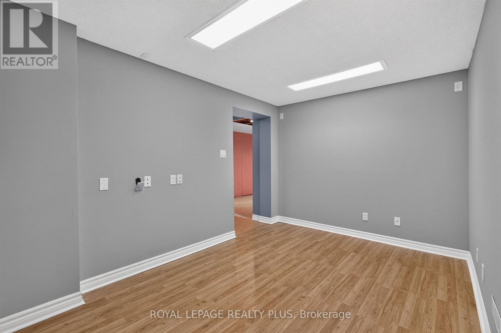 6322 Lisgar Drive, Mississauga, Ontario  L5N 7W1 - Photo 39 - W13829804
