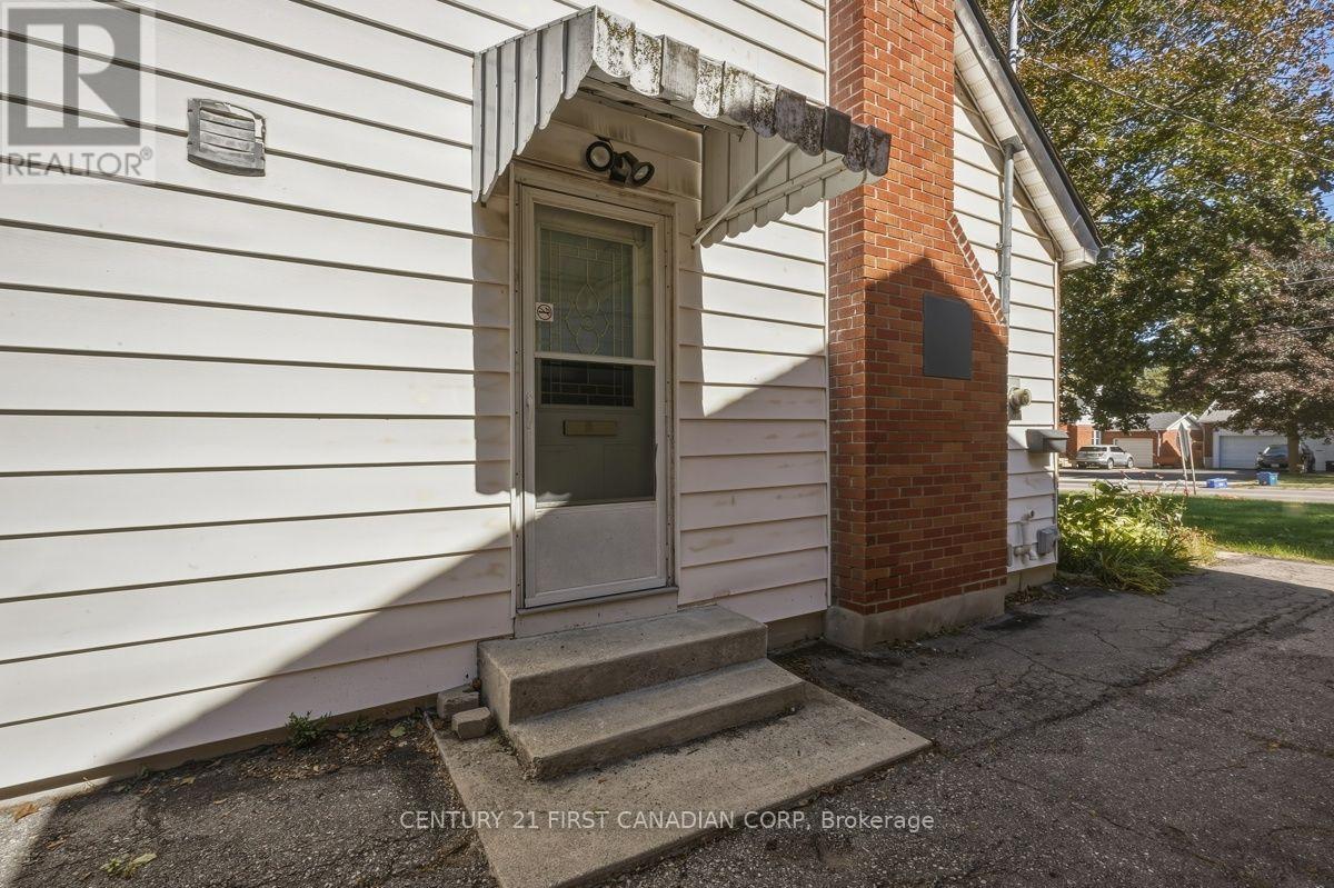 407 Boler Road, London South, Ontario  N6K 2K6 - Photo 42 - X13829640
