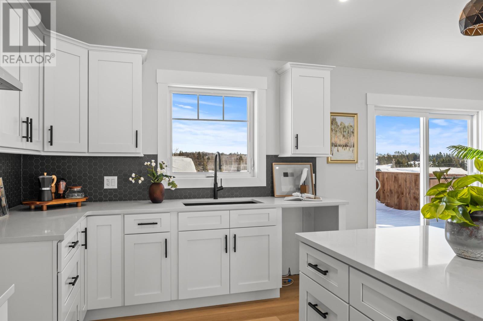 48 Hudson Avenue, Charlottetown, Prince Edward Island  C1E 3S2 - Photo 9 - 202624393