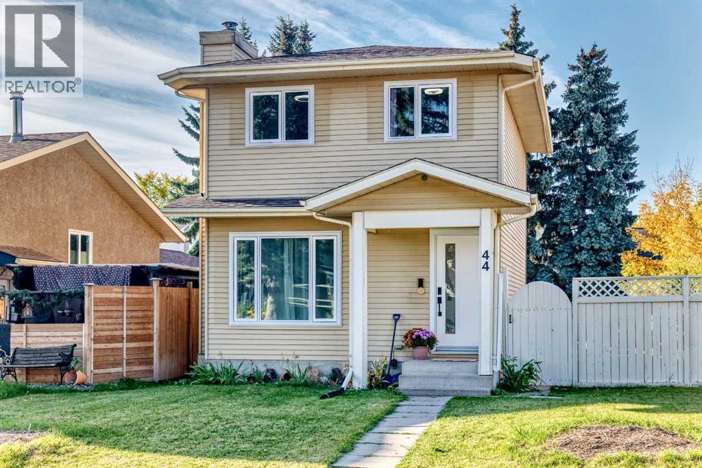 44 Mckinley Road Se, Calgary, Alberta  T2Z 1T6 - Photo 1 - A2347400