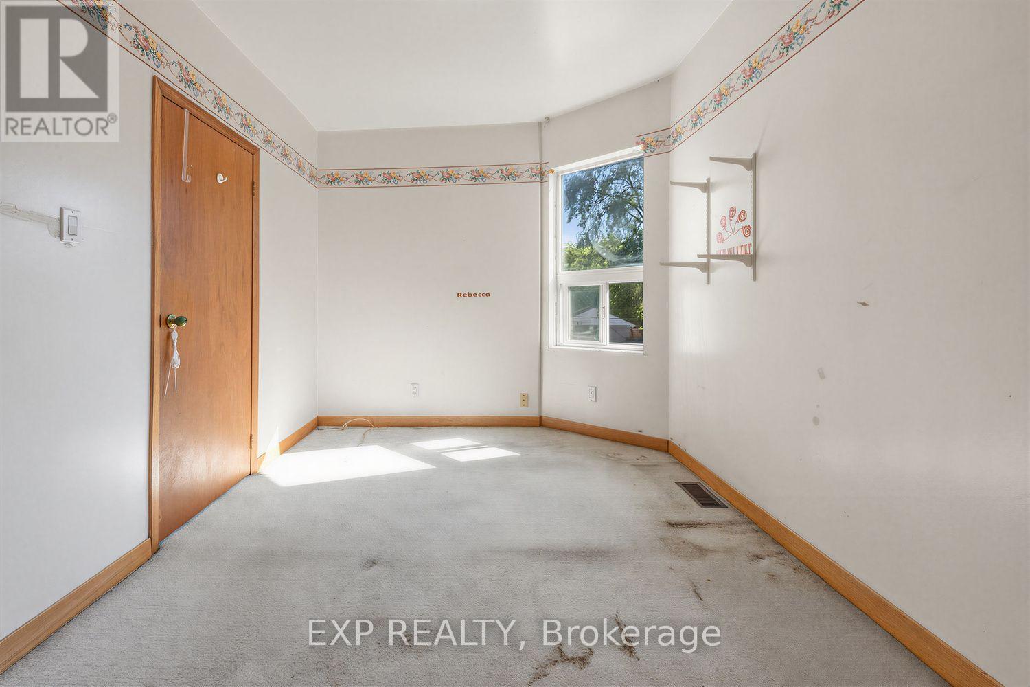 511 Carlaw Avenue, Toronto, Ontario M4K 3J3 - Photo 13 - E13601964