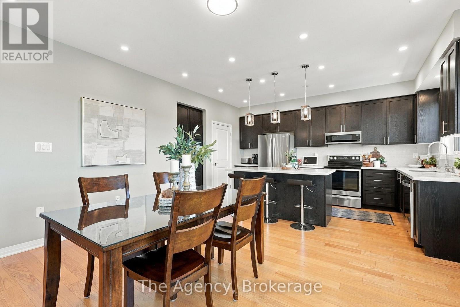39 Yacht Drive, Clarington, Ontario  L1C 4B1 - Photo 13 - E13830044
