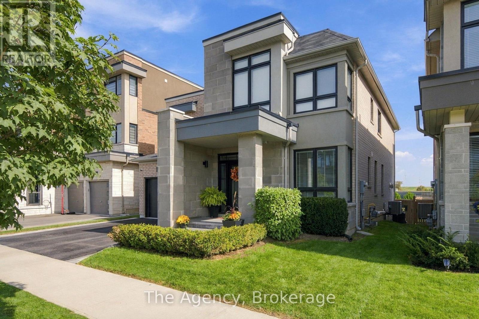39 Yacht Drive, Clarington, Ontario  L1C 4B1 - Photo 2 - E13830044