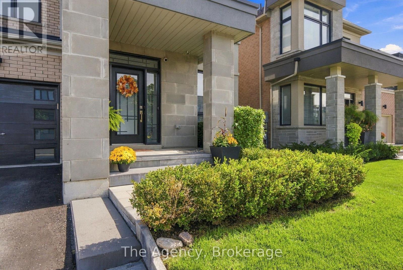 39 Yacht Drive, Clarington, Ontario  L1C 4B1 - Photo 5 - E13830044