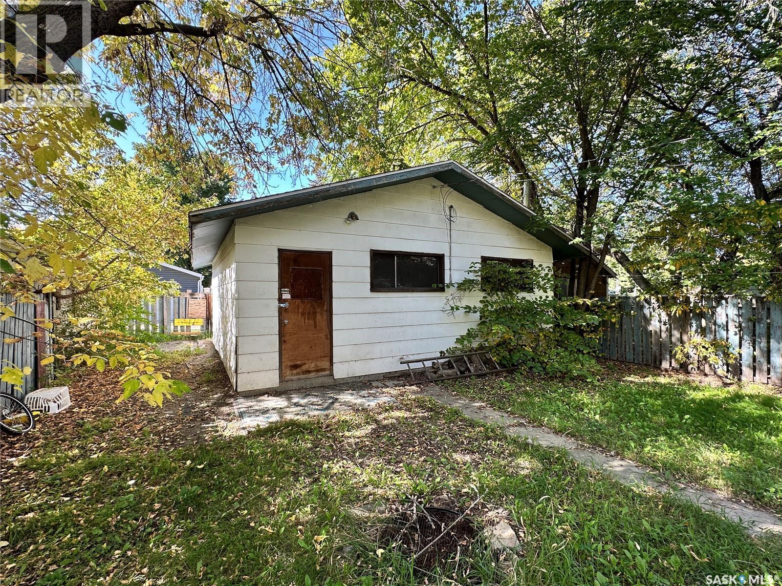 433 I Avenue S, Saskatoon, Saskatchewan  S7M 1Y3 - Photo 3 - SK049501