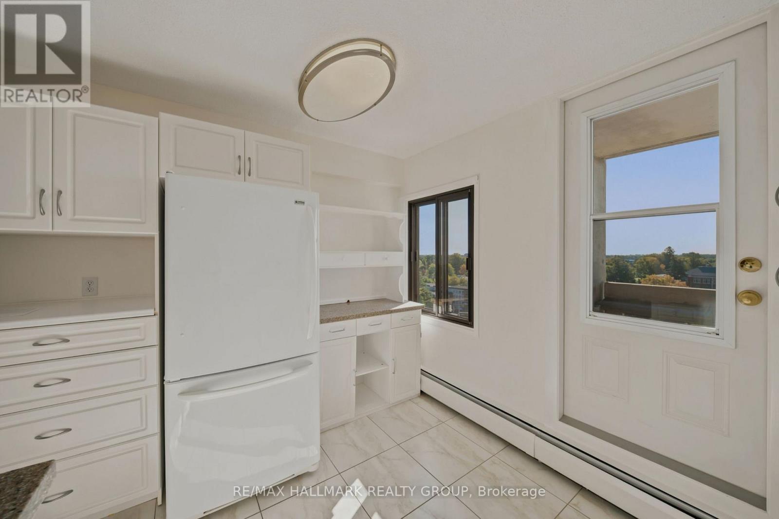 1007 - 415 Greenview Avenue, Ottawa, Ontario  K2B 8G5 - Photo 10 - X13829946