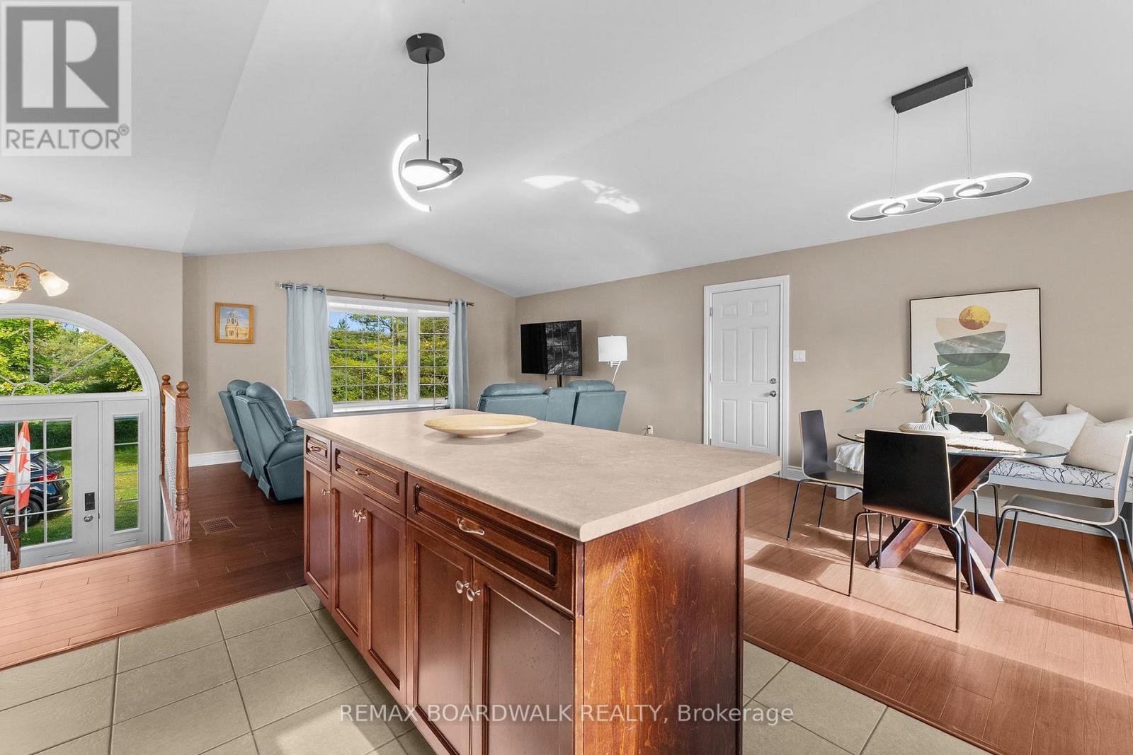 2711 Glen Smail Road, Edwardsburgh/cardinal, Ontario  K0E 1T0 - Photo 16 - X13829986