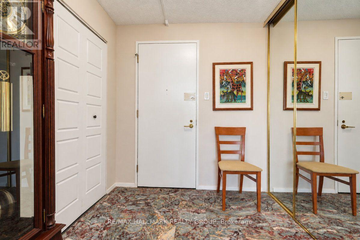 810 - 515 St Laurent Boulevard, Ottawa, Ontario  K1K 3X5 - Photo 7 - X13830040