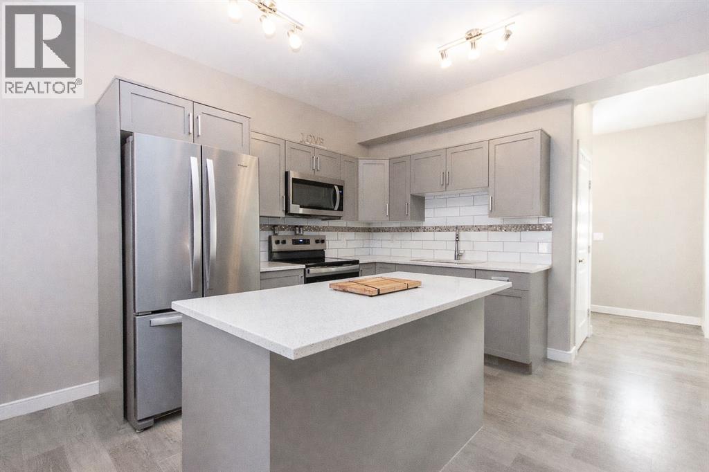 202, 148 Vanier Drive, Red Deer, Alberta  T4R 0K9 - Photo 5 - A2348119