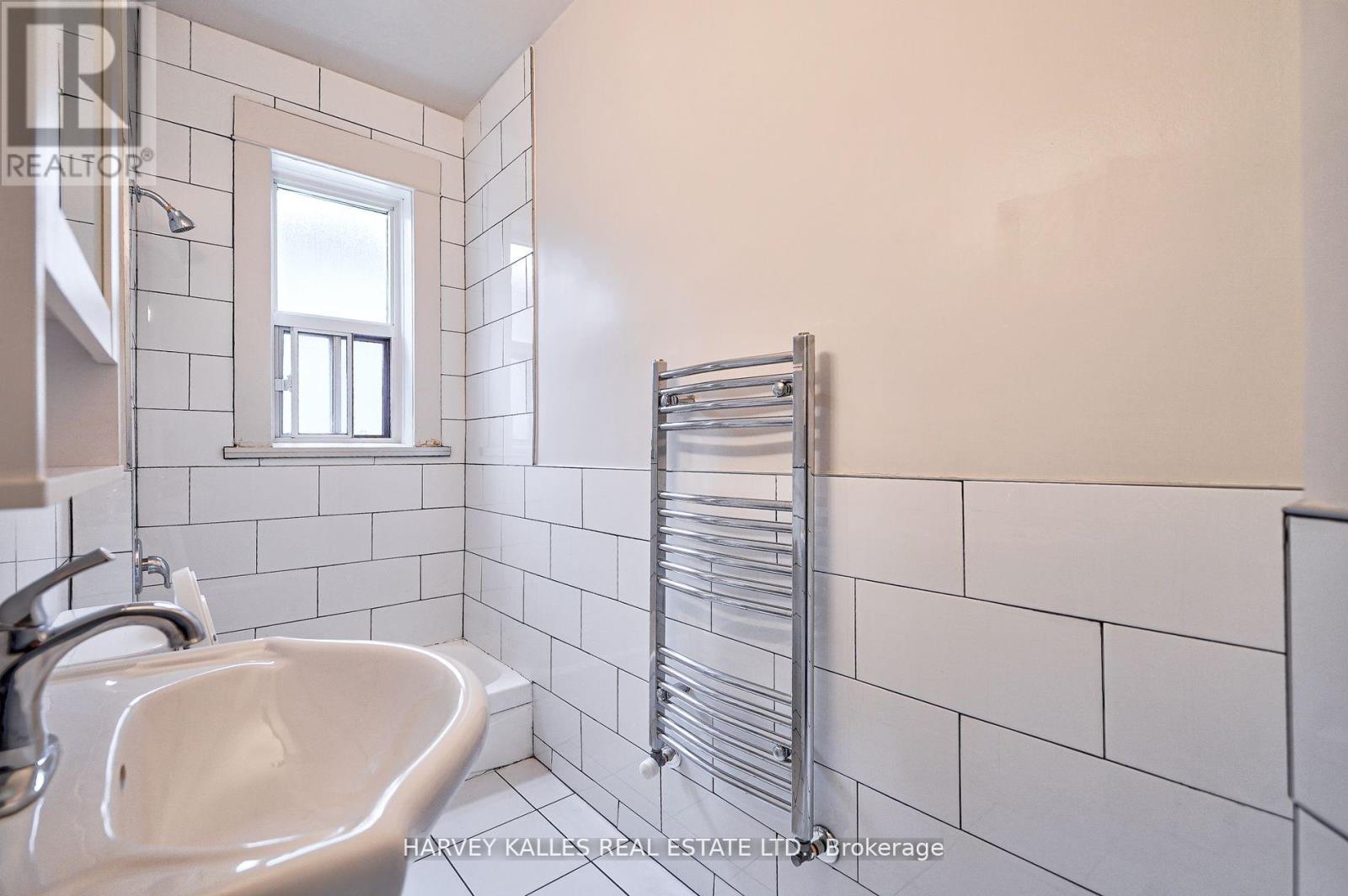 1 - 1072 St Clair Avenue W, Toronto, Ontario  M6E 3H3 - Photo 16 - C13827440