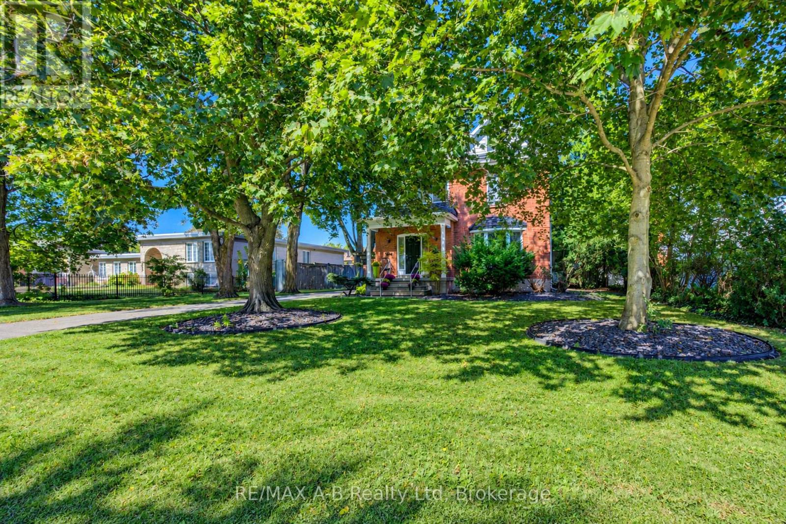 204 Delamere Avenue, Stratford, Ontario  N5A 4Z5 - Photo 5 - X13829822