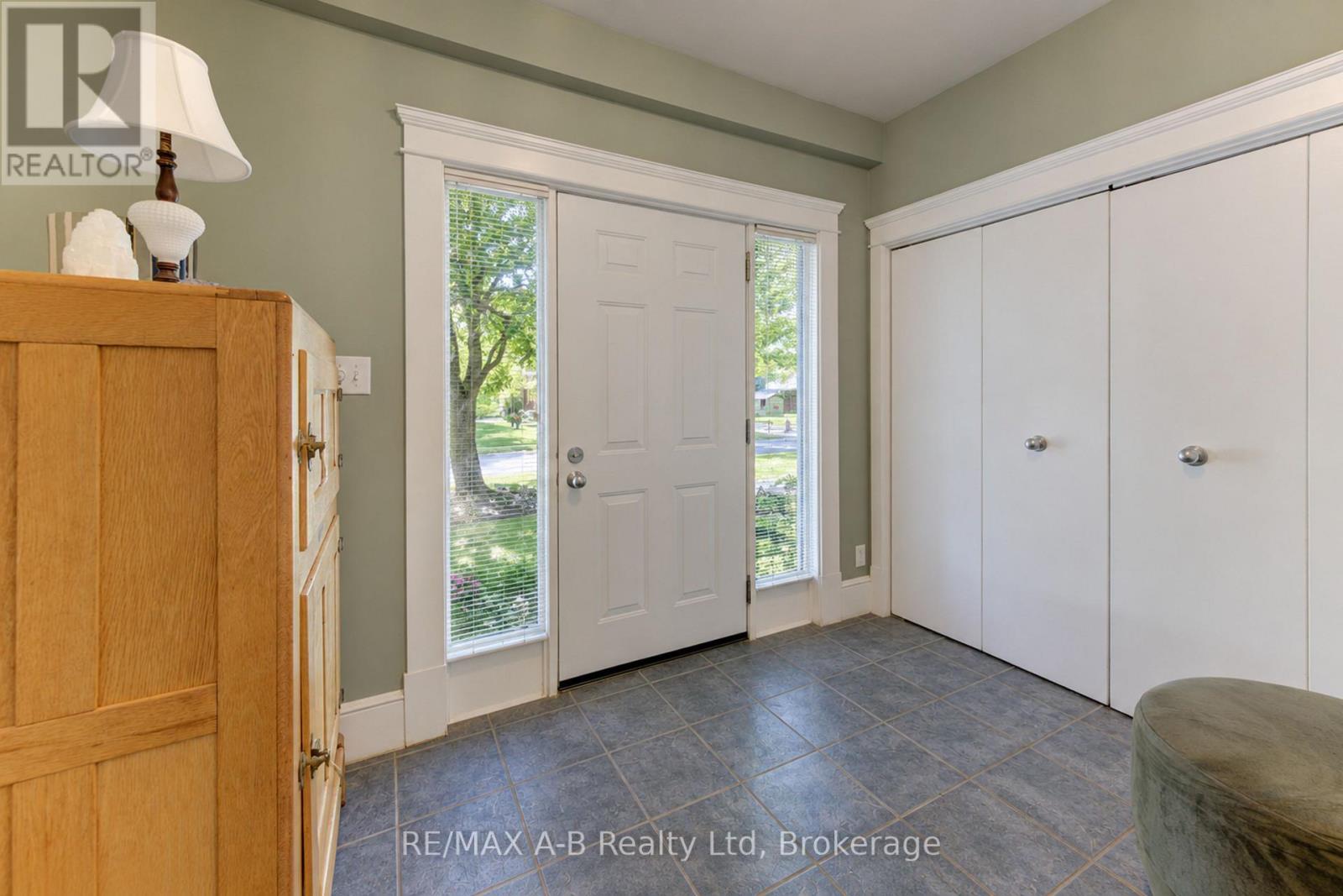 204 Delamere Avenue, Stratford, Ontario  N5A 4Z5 - Photo 6 - X13829822