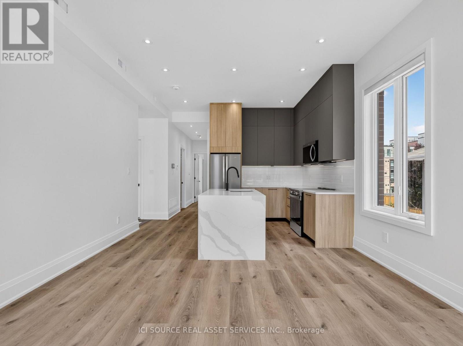 Unit 4 - 28 Norcross Road, Toronto, Ontario  M3H 2R4 - Photo 7 - C13829882