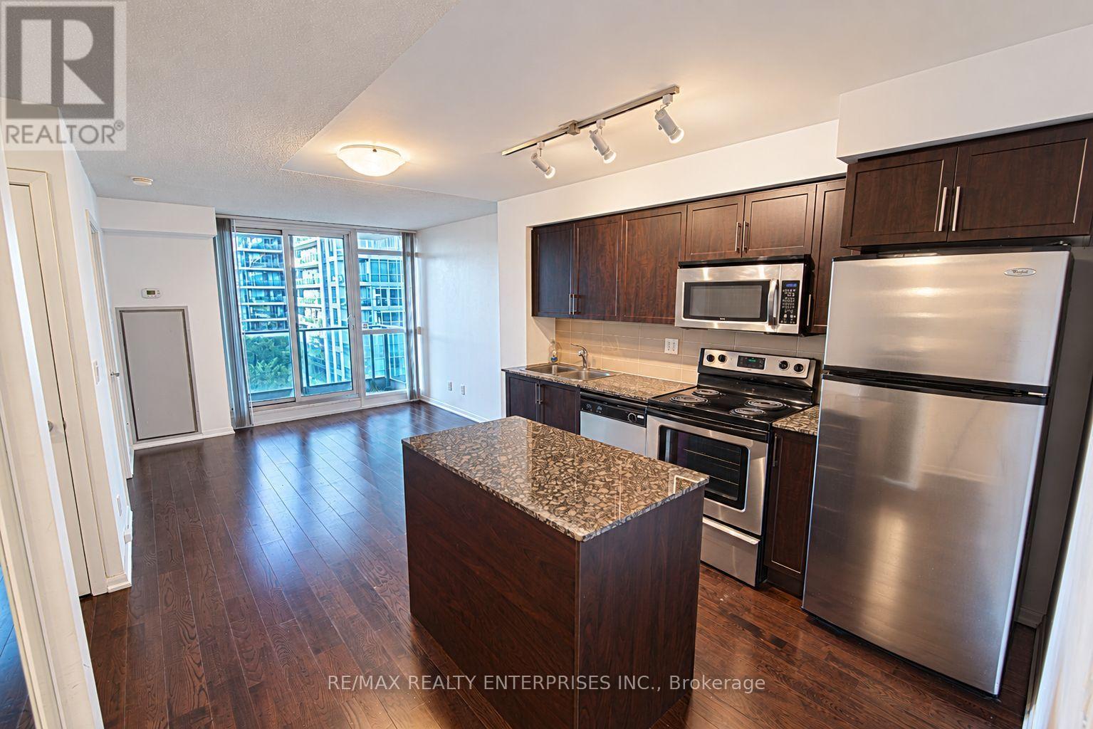 612 - 215 FORT YORK BOULEVARD Toronto (Waterfront Communities) Ontario Canada M5V4A2 2